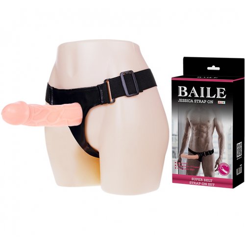 Реалистичный фаллопротез на трусиках