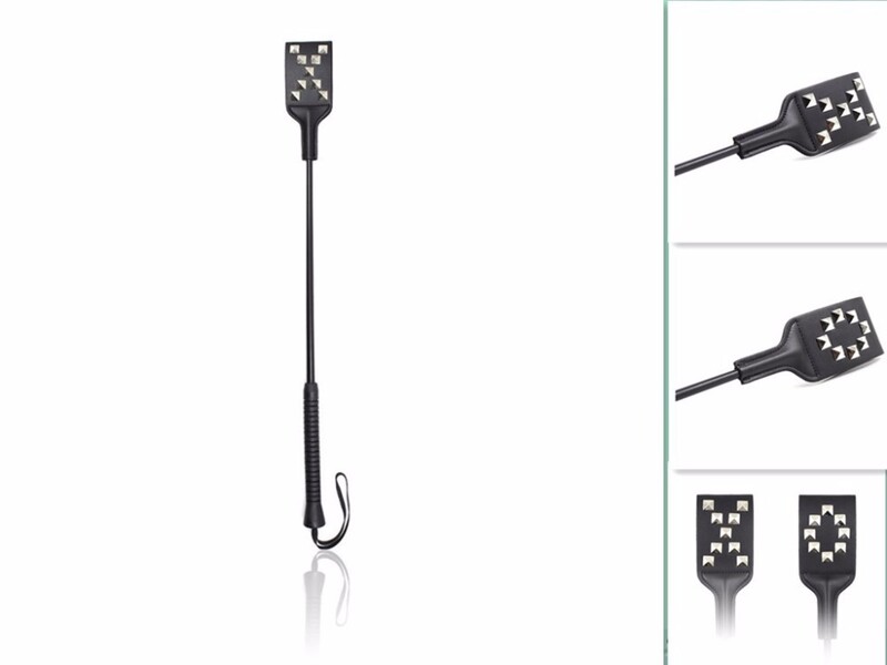 Стек с двух сторон декорированный заклёпками