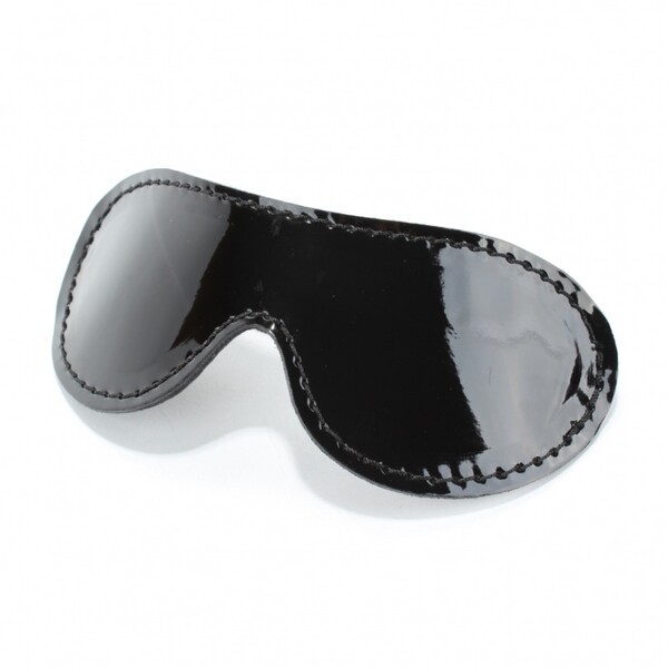 Маска из черной кожи лак